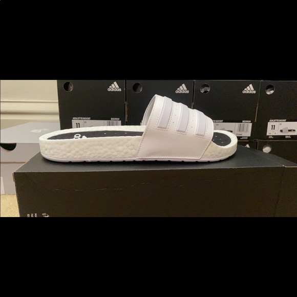 adidas boost slides size 10